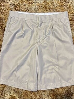 Men's Light Gray Pleated Dress Shorts